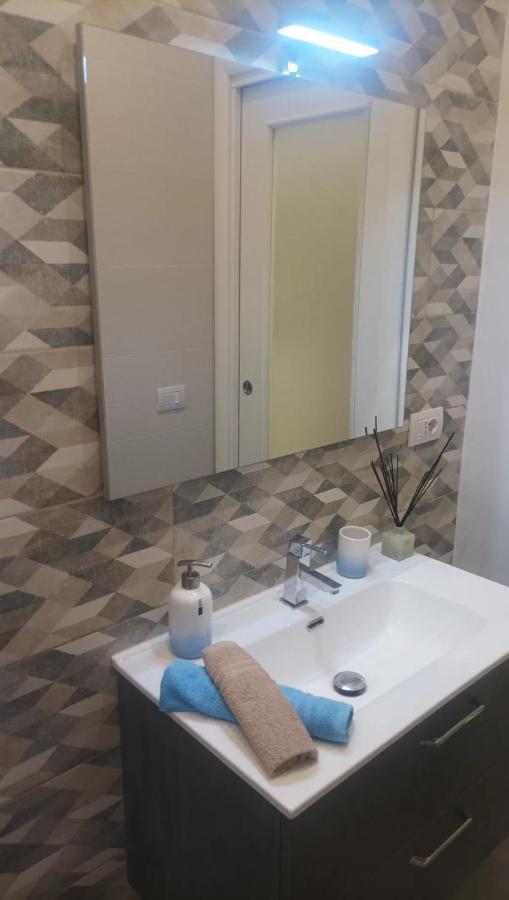 B&B Nicolai Centrale 바리 외부 사진